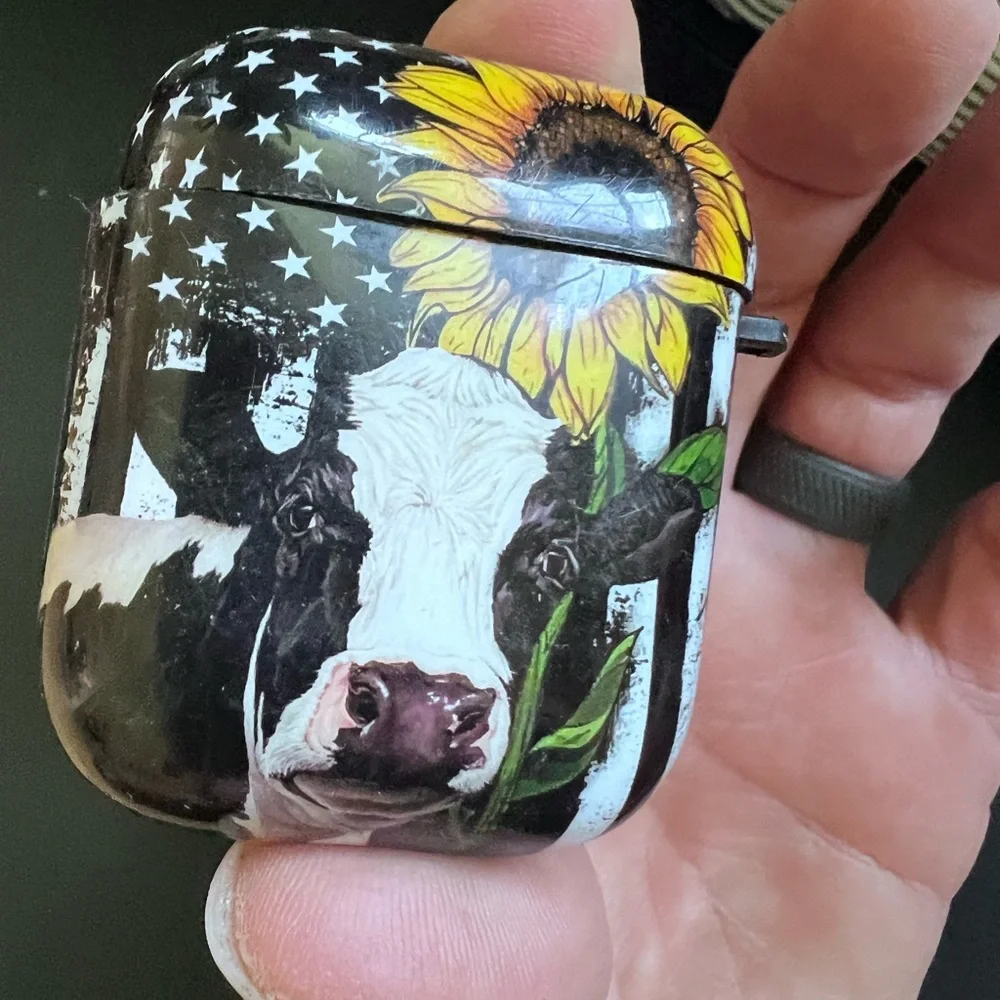 Unique Cow and Sunflower AirPods Case 2 piece COW LOVERS 🐄